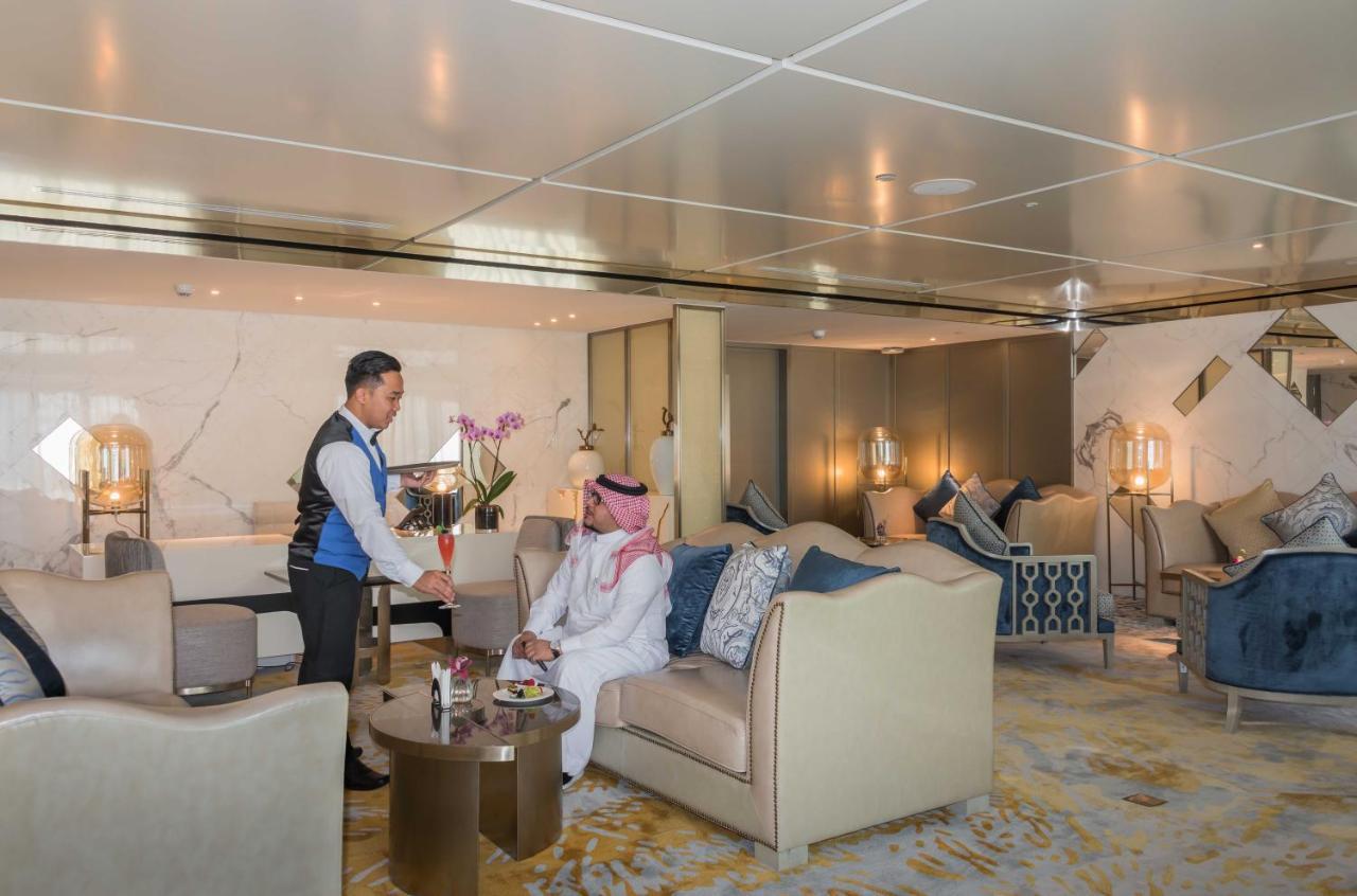 Narcissus Al Hamra Hotel Jeddah Exterior photo The Royal Suite