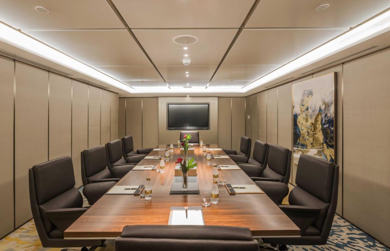 Narcissus Al Hamra Hotel Jeddah Exterior photo Boardroom